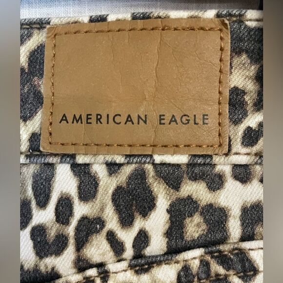 American Eagle leopard denim, High rise, stretch size 4 - Picture 6 of 6